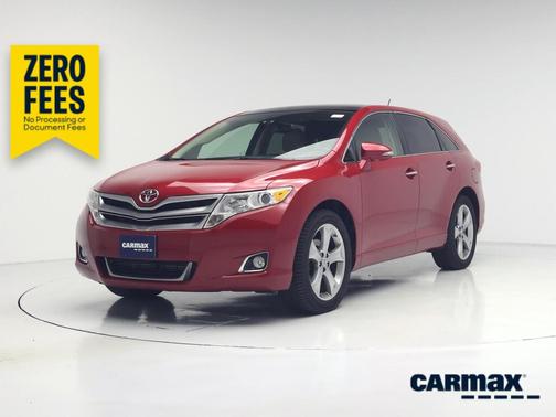 Red 2015 Toyota Venza XLE