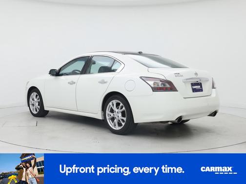 White 2014 Nissan Maxima SV