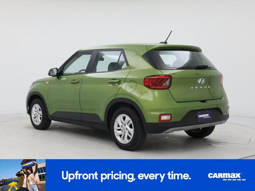 2023 Hyundai VENUE SE