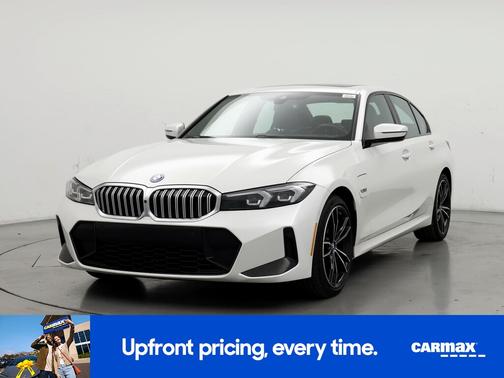 2023 BMW 330e 