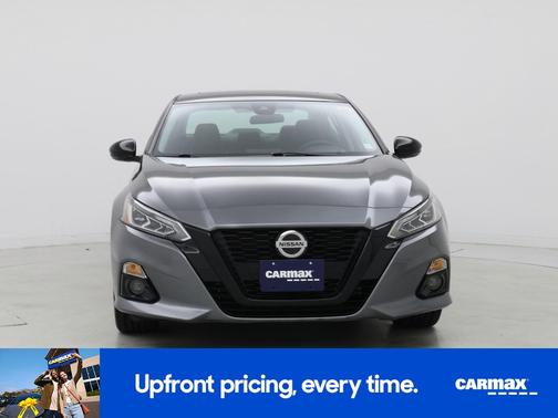 2022 Nissan Altima SR