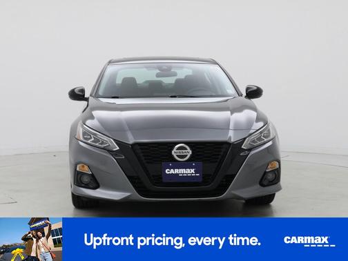 2022 Nissan Altima SR