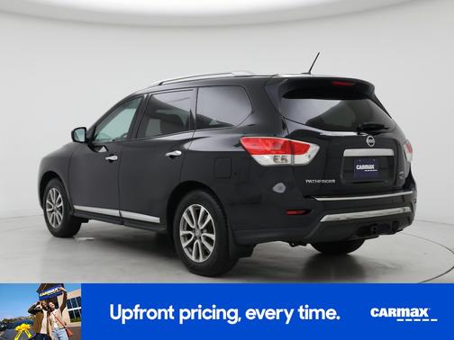 2016 Nissan Pathfinder SL