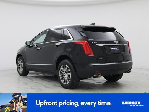 Black 2018 Cadillac XT5 Luxury