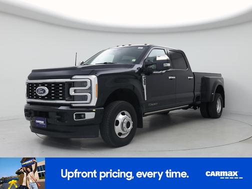 Black 2023 Ford F-350 Platinum