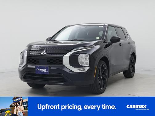 Black 2023 Mitsubishi Outlander SEL Black Edition
