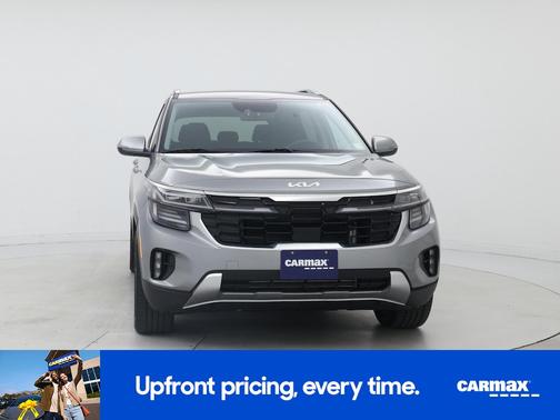 Silver 2024 Kia Seltos SX
