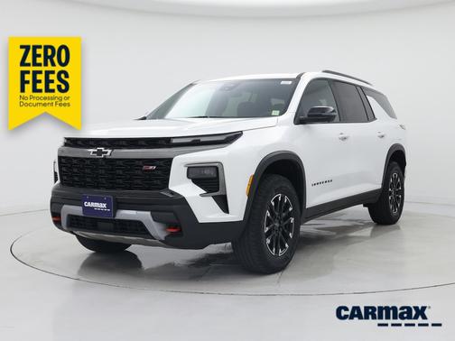White 2025 Chevrolet Traverse Z71