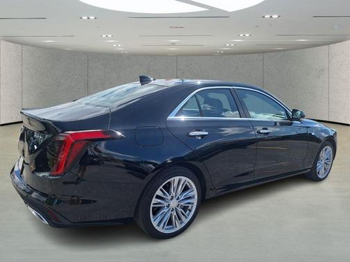 2025 Cadillac CT4 Premium Luxury