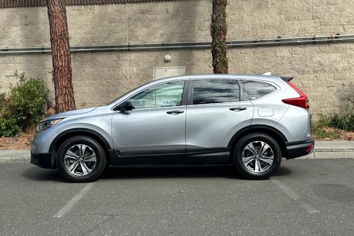 Lunar Silver Metallic 2018 Honda CR-V LX