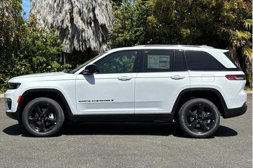 2025 Jeep Grand Cherokee Limited X