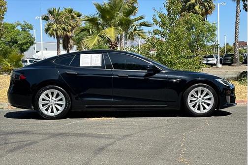 2017 Tesla Model S 75
