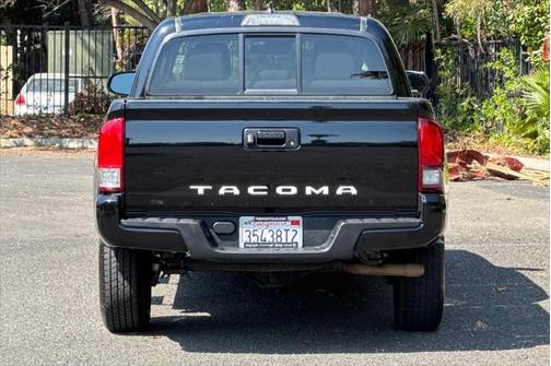 2019 Toyota Tacoma SR