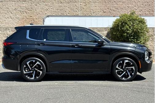 2022 Mitsubishi Outlander SEL 2.5 2WD
