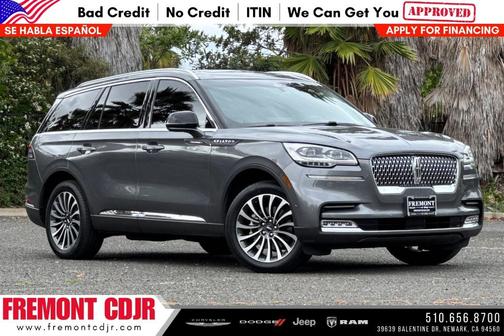 Gray Metallic 2023 Lincoln Aviator Reserve RWD