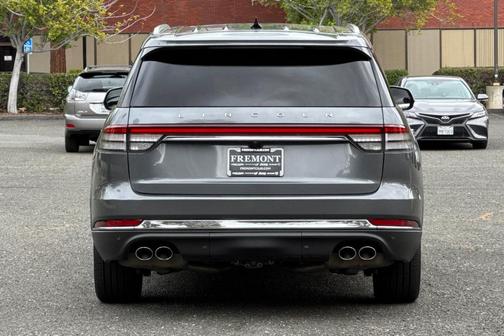 Gray Metallic 2023 Lincoln Aviator Reserve RWD