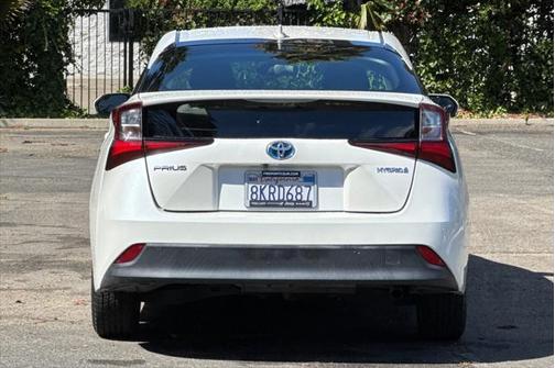 2019 Toyota Prius L