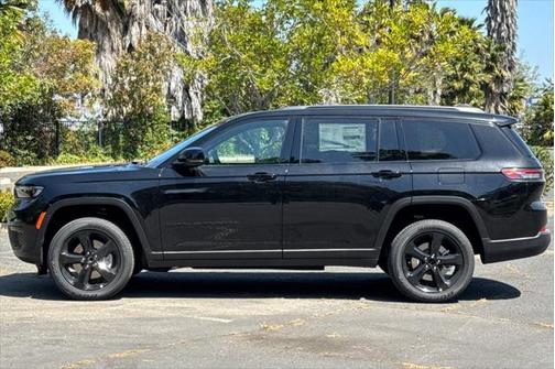 2025 Jeep Grand Cherokee L Altitude