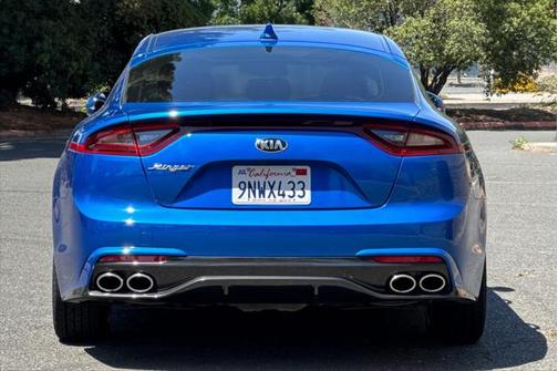 2019 Kia Stinger Base