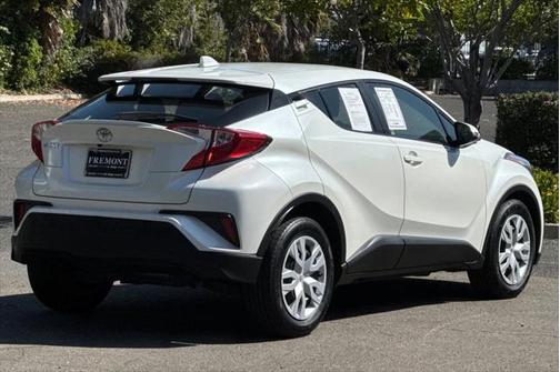 2021 Toyota C-HR LE