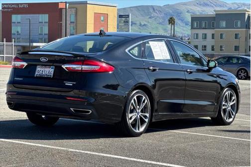 2020 Ford Fusion Titanium