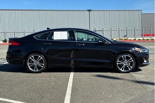 2020 Ford Fusion Titanium