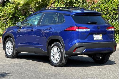 2022 Toyota Corolla Cross LE