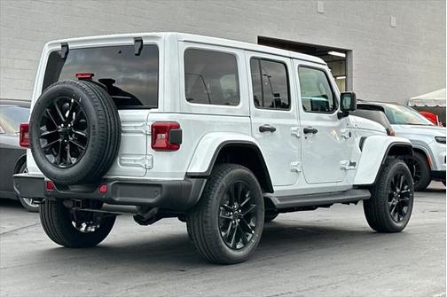 2025 Jeep Wrangler 4xe Sahara