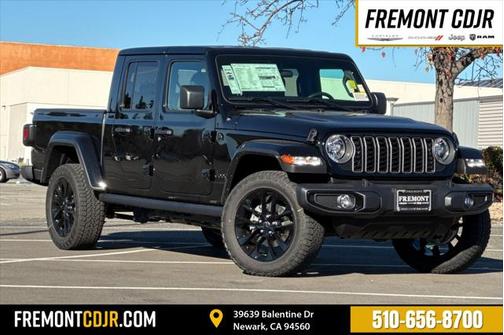 2025 Jeep Gladiator Nighthawk