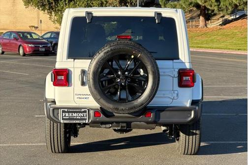 2025 Jeep Wrangler 4xe Sahara