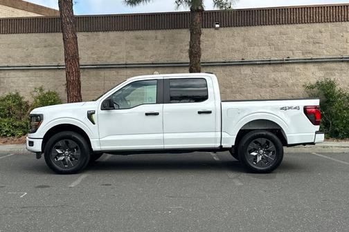 Oxford White 2025 Ford F-150 STX