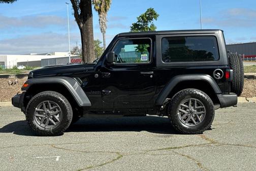 Black Clearcoat 2026 Jeep Wrangler Sport