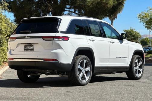 Bright White Clearcoat 2024 Jeep Grand Cherokee 4xe Base