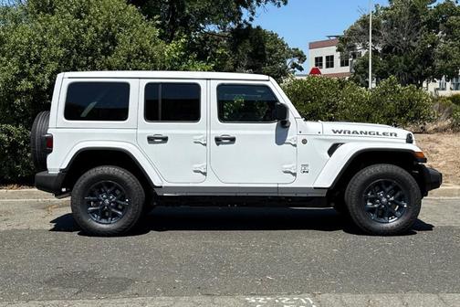 Bright White Clearcoat 2026 Jeep Wrangler Sport