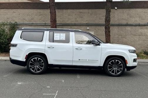 Bright White Clearcoat 2023 Jeep Grand Wagoneer Series III