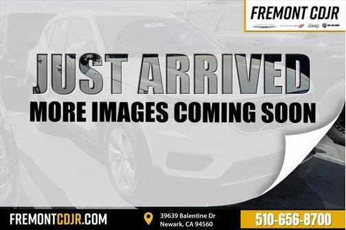 2020 Volvo XC40 T5 Momentum