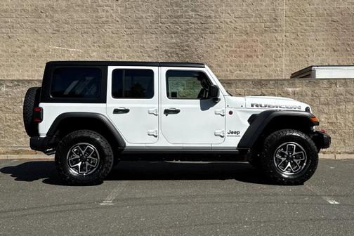 Bright White Clearcoat 2026 Jeep Wrangler Rubicon