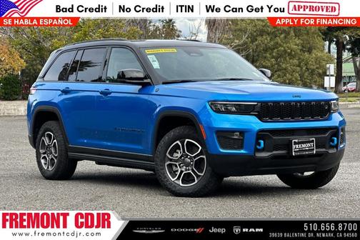 Hydro Blue Pearlcoat 2023 Jeep Grand Cherokee 4xe Trailhawk