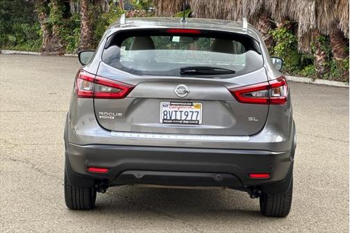 2022 Nissan Rogue Sport SL