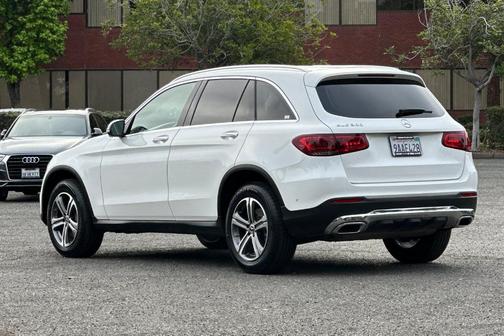 Polar White 2022 Mercedes-Benz GLC 300 Base
