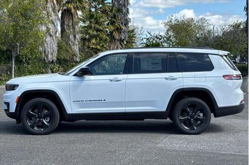 2025 Jeep Grand Cherokee L Altitude