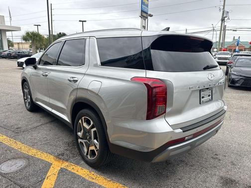 Silver 2025 Hyundai PALISADE SEL Premium