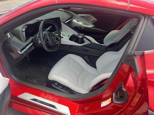 2022 Chevrolet Corvette Stingray w/2LT