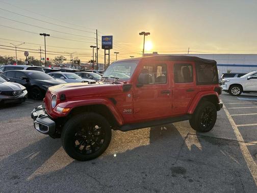 2021 Jeep Wrangler Unlimited 4xe Sahara