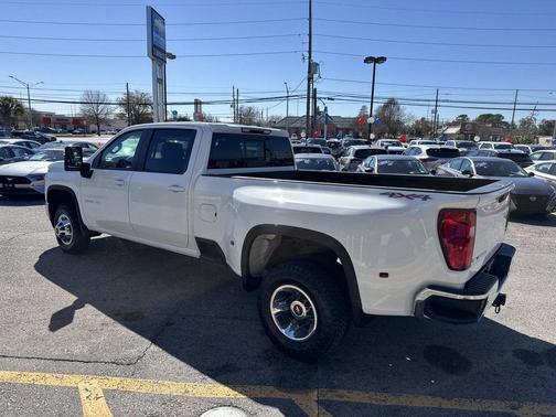 2021 Chevrolet Silverado 3500 LT