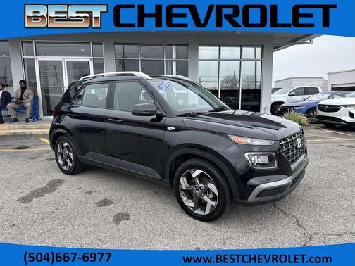 2024 Hyundai VENUE SEL