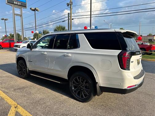 2025 Chevrolet Tahoe LS