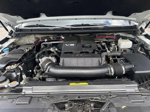 Glacier White 2023 Nissan Frontier S