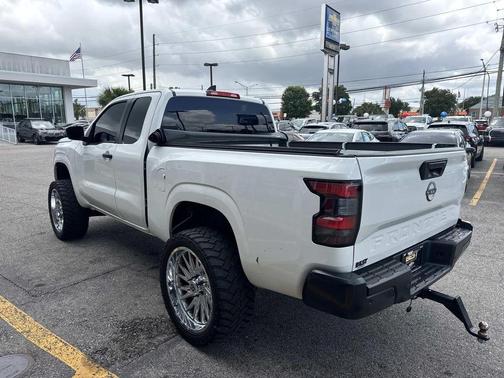 Glacier White 2023 Nissan Frontier S