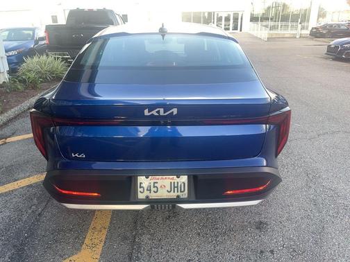 Deep Sea Blue 2025 Kia K4